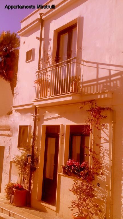 Holiday home Miratrulli & Trullo Dell'aia